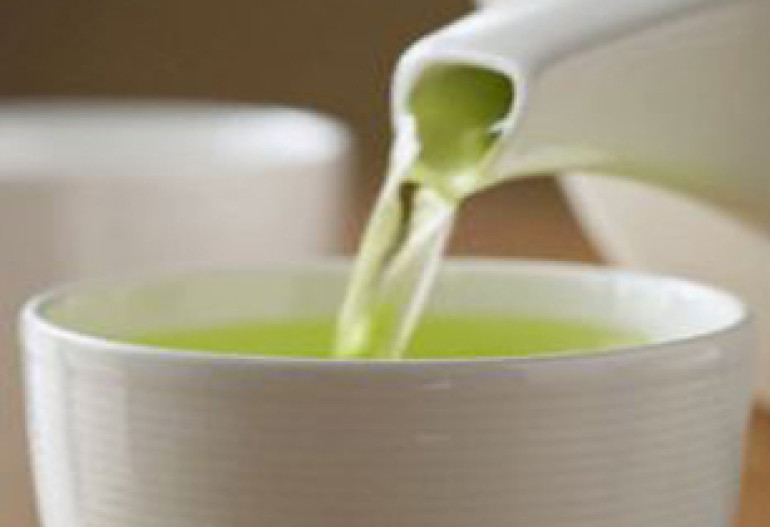 One coffee and four cups of green tea a day prevent stroke, say scientists 
