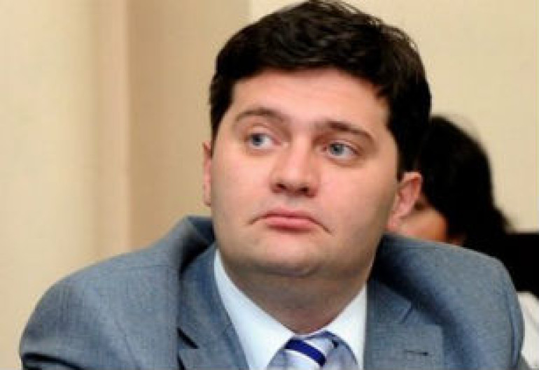Экс-министру обороны Грузии угрожает опасность, полагают его родственники