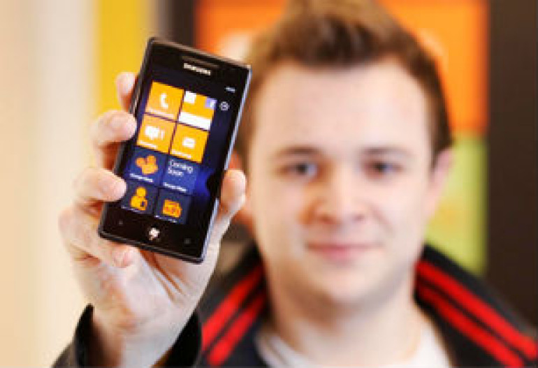 Microsoft рассказала о победе над iPhone в семи странах