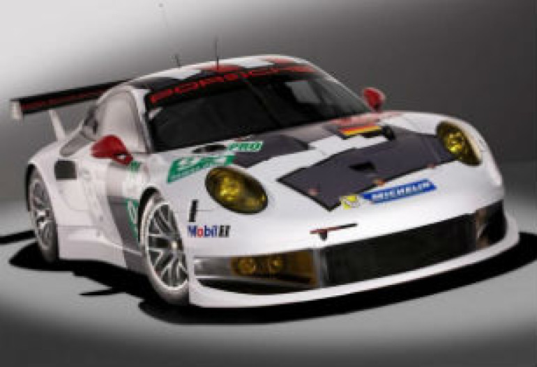 Porsche-ն ներկայացրել է նոր 2014 911 RSR մրցարշավային մեքենան (լուսանկարներ)