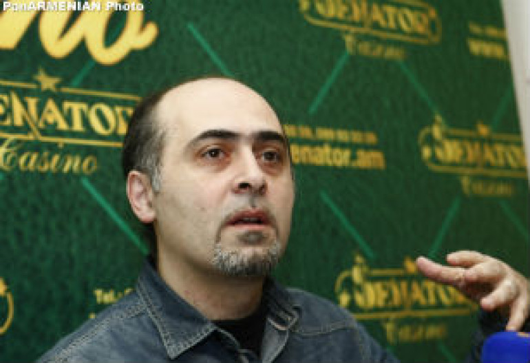 Facebook more fuss than reality in Armenia – expert
