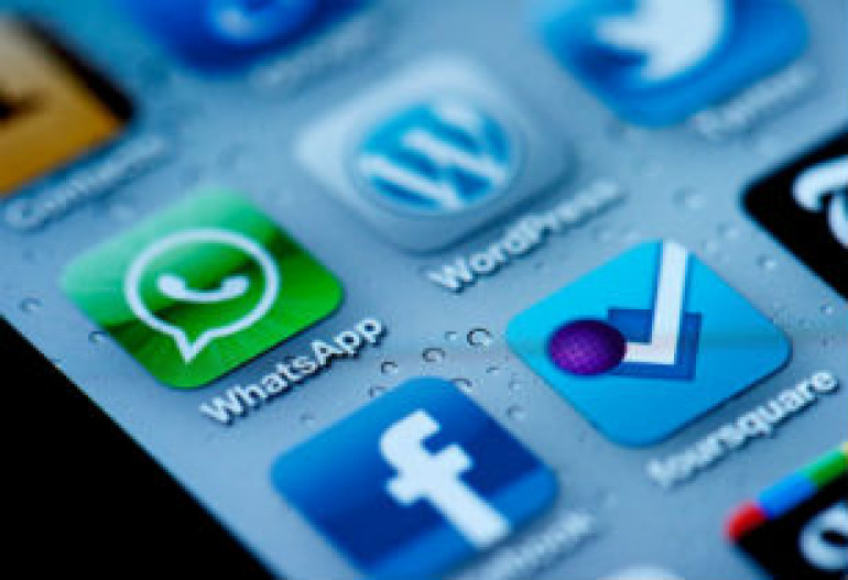 Google планирует купить приложение WhatsApp за $1 млрд
