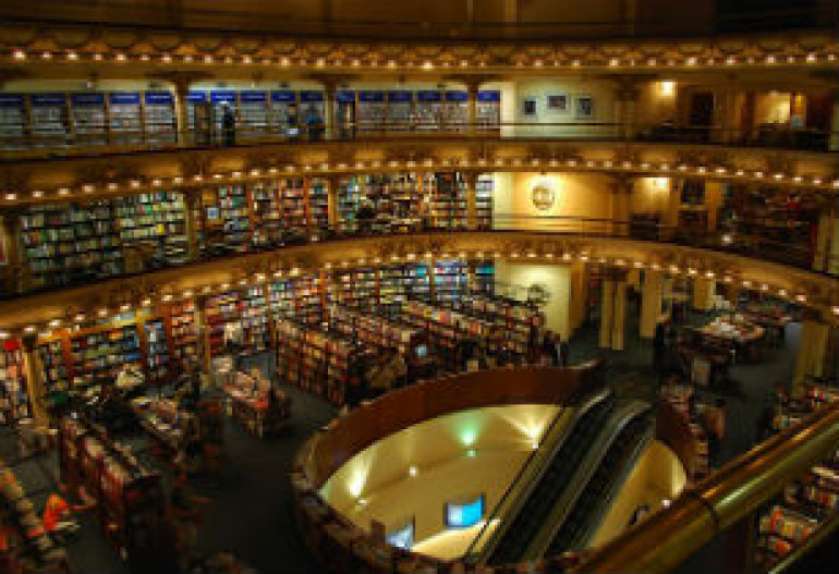 Самый шикарный книжный магазин в мире