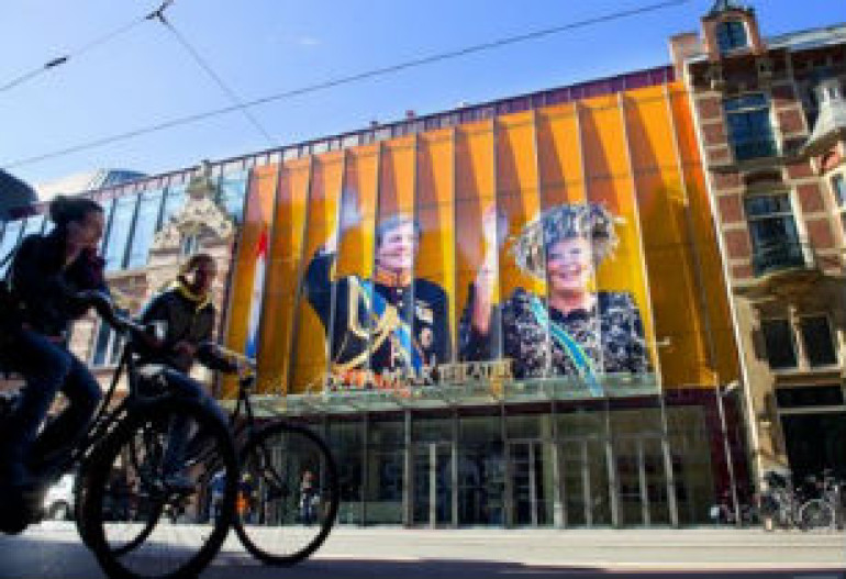 Коронация Виллема-Александра осталась без гимна
