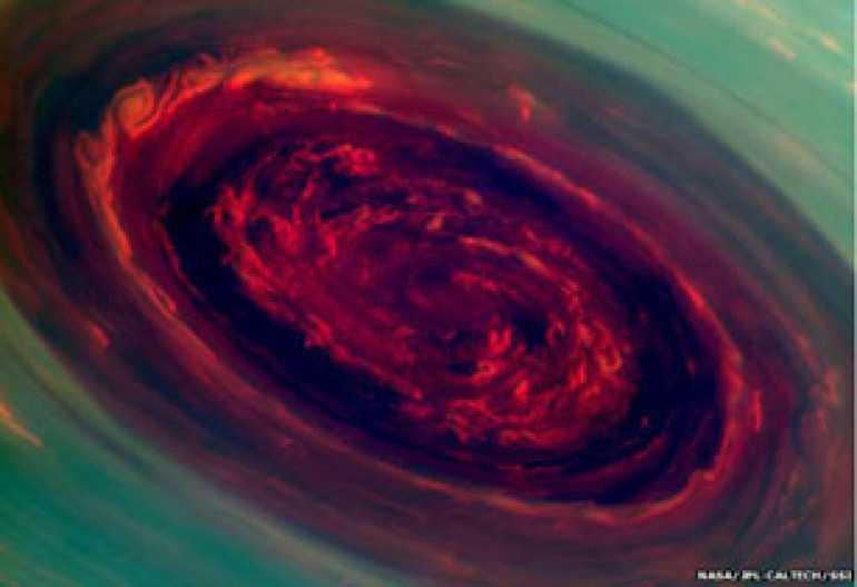 Saturn hurricane snapped by Cassini craft