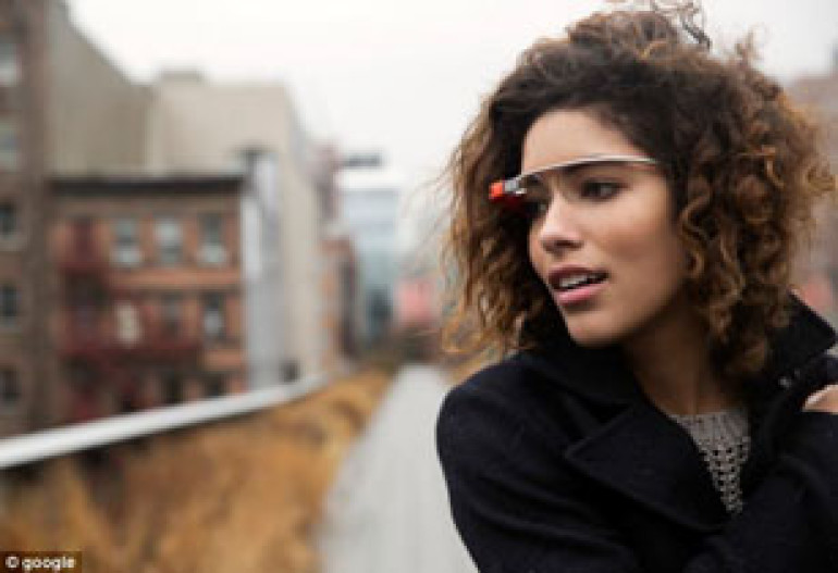 Google Glass-ը վտանգավոր սարք է, որը, բացի օգտատիրոջ մտքերից, իմանում է ամեն ինչ. մասնագետներ