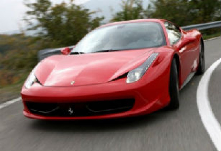 Ferrari-ն ստեղծում է 458 Italia մոդելի թեթև տարբերակը (լուսանկարներ)