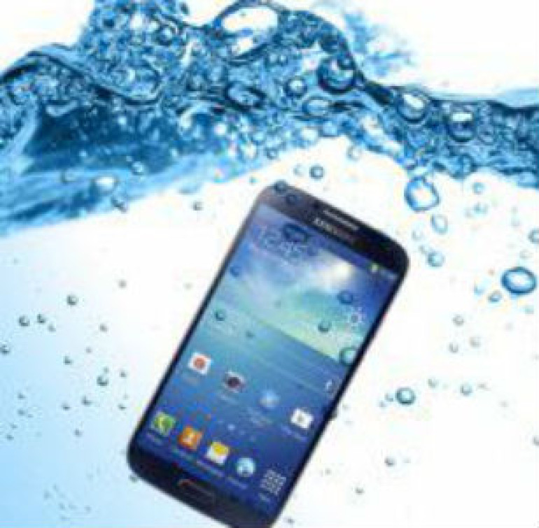 Samsung выпустит водостойкий Galaxy S4