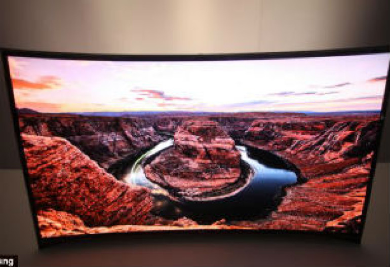 Samsung-ը ներկայացրել է «կորացած» էկրանով հեռուստացույց (լուսանկարներ)