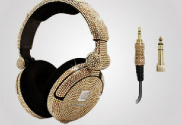 iWave Crystal Headphones.բացառիկ ականջակալներ՝ պատված Swarovski բյուրեղներով (լուսանկարներ)