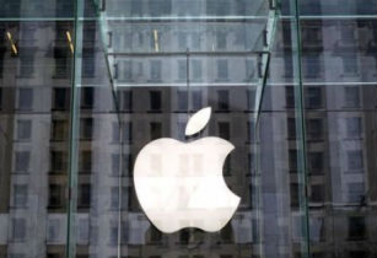 Apple profits top estimates 