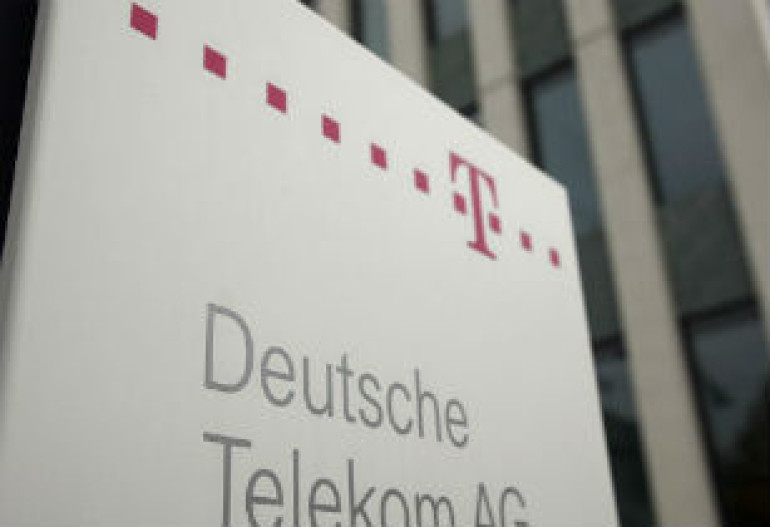 СМИ: Deutsche Telekom передавал ФБР данные пользователей еще в 2001 г