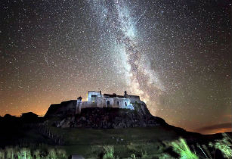 Star-struck astronomers capture images of of meteors lighting up the sky in annual cosmic display