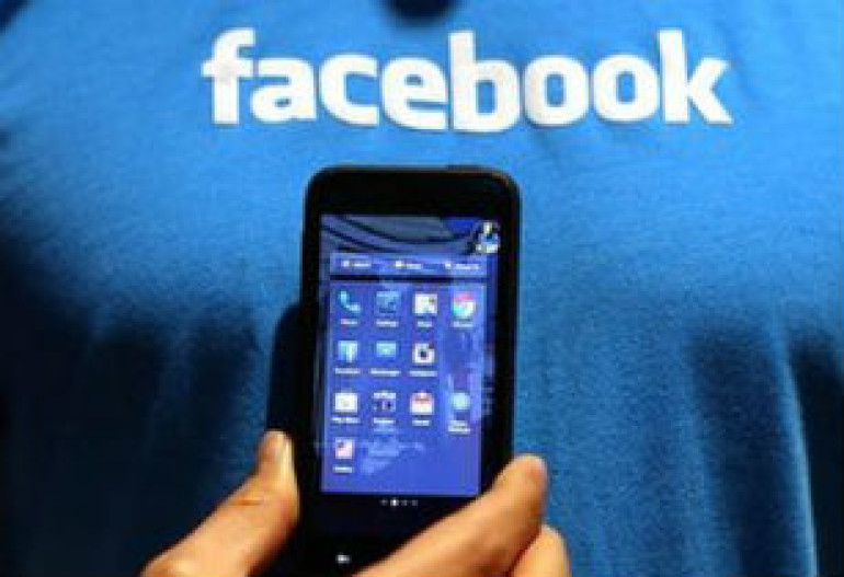 Facebook planning mobile payment feature