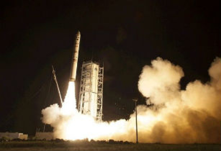 Nasa unmanned moon probe lifts off