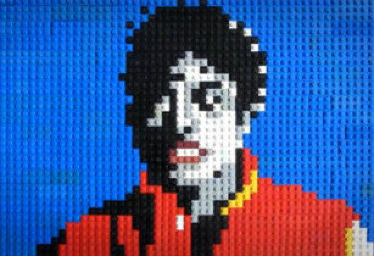 «Thriller» Майкла Джексона пересняли с кубиками Lego