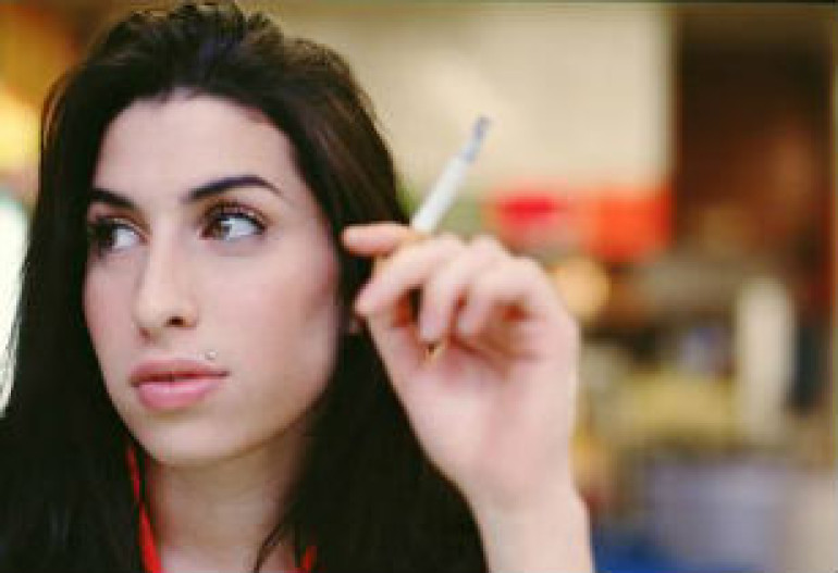 Amy Winehouse photos go on show in London to mark singer's 30th birthday