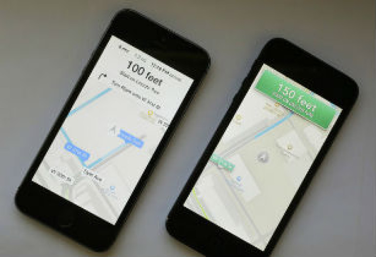 New iPhone users complain of headaches, nausea