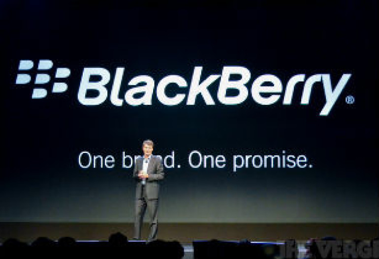 Убытки BlackBerry за квартал составили 965 млн. долларов