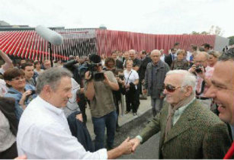 Aznavour unveils desire to visit Turkey