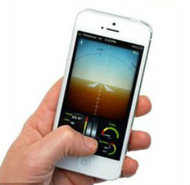 iPhone-ով կառավարվող թղթե ինքնաթիռ. ավանդական խաղալիքն այժմ կարող է թռչել 10 րոպե (տեսանյութ)