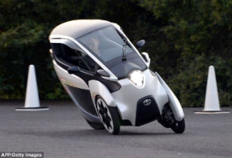 i-ROAD. Toyota-ի նոր տրանսպորտային միջոցն ամենահարմարն է խցանումների դեպքում (լուսանկարներ, տեսանյութ)