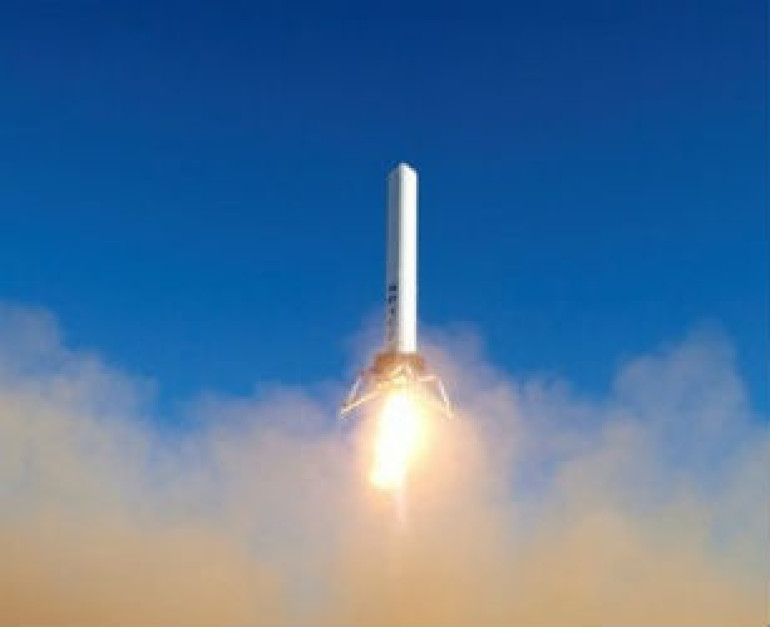 SpaceX ընկերության ստեղծած Grasshopper հրթիռը հասել է 744 մետր բարձրության (տեսանյութ)