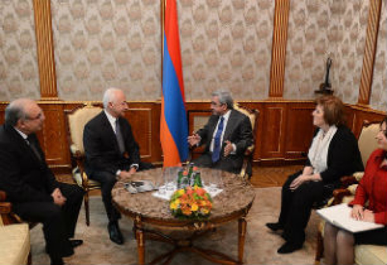 Armenian president hosts virtuosic Russian conductor