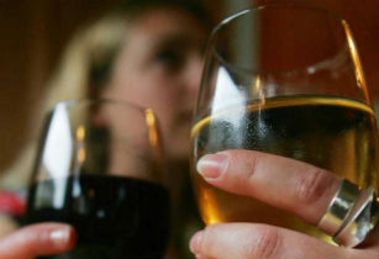 Getting drunk without the hangover or health risks – scientist developing ‘alcohol substitute’ drug