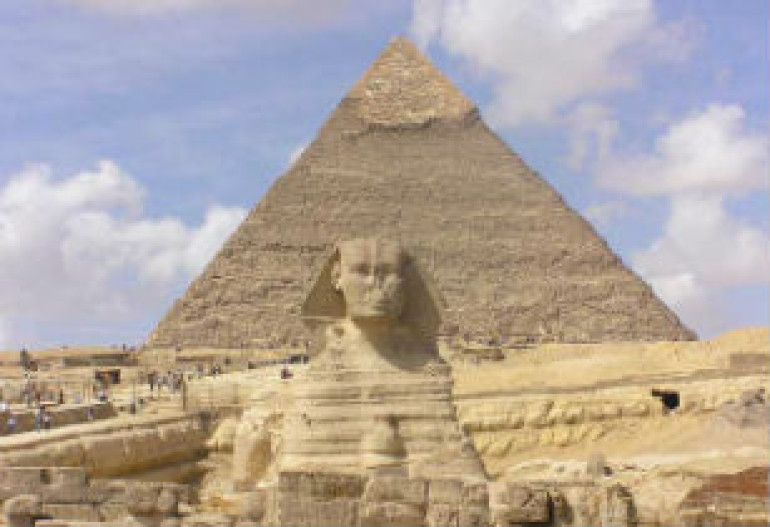 Египет просит немцев вернуть вывезенные артефакты пирамиды Хеопса