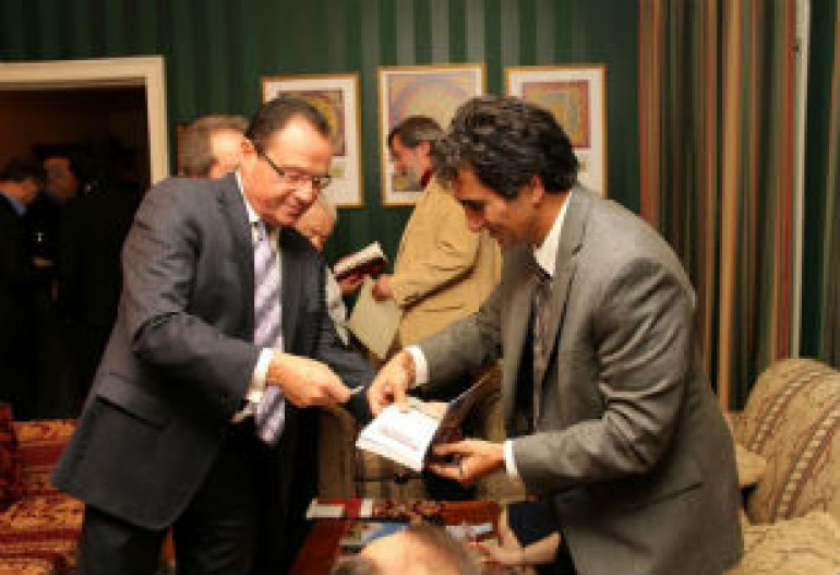 Travel guide on Armenia, Nagorno-Karabakh presented in Canada