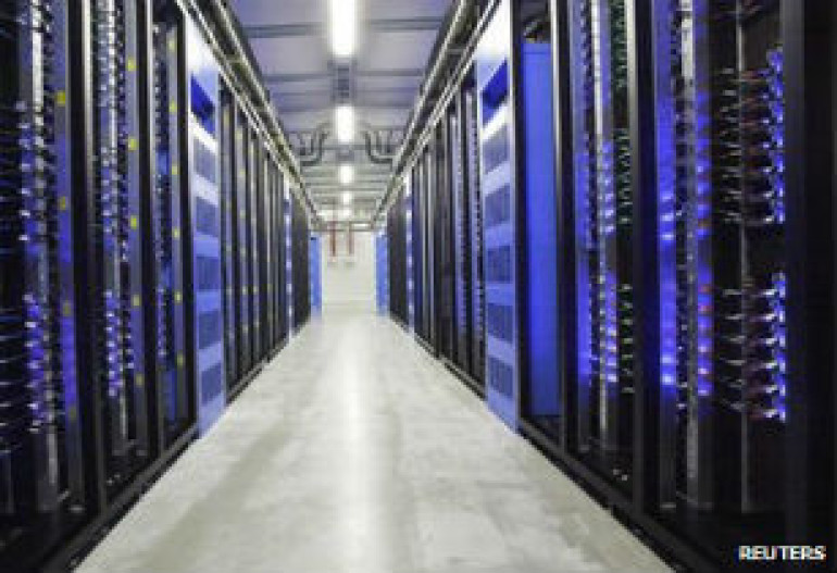 Google, Facebook и Apple призвали США прекратить перехват данных