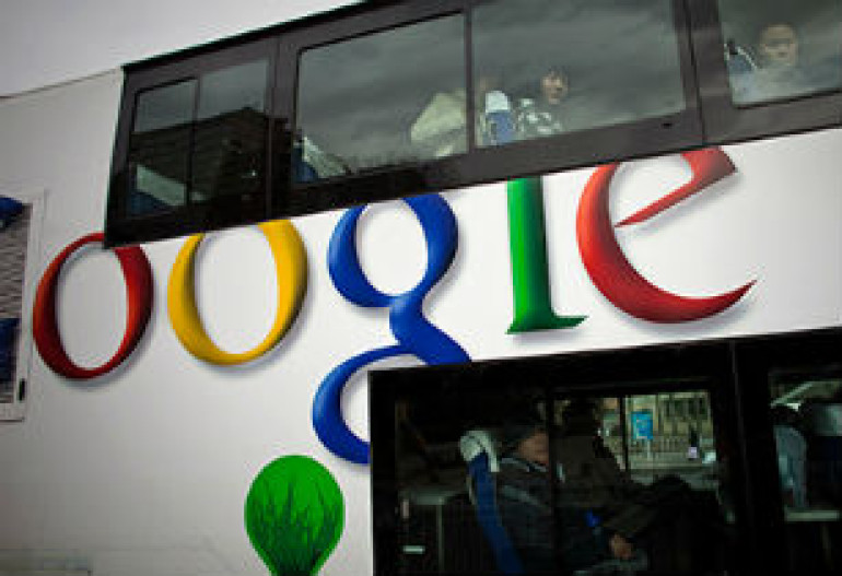 Google-ն իր աշխատակիցներին աշխատանքի է տանում մոտորանավակով