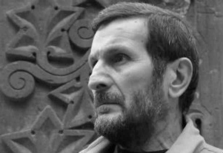  Создана правительственная комиссия по организации похорон Левона Хечояна 