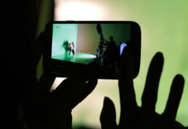 СМИ назвали дату выхода смартфона Galaxy S5