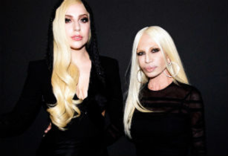 Լեդի Գագան մասնակցել է Atelier Versace-ի ցուցադրությանը Փարիզում (լուսանկարներ)