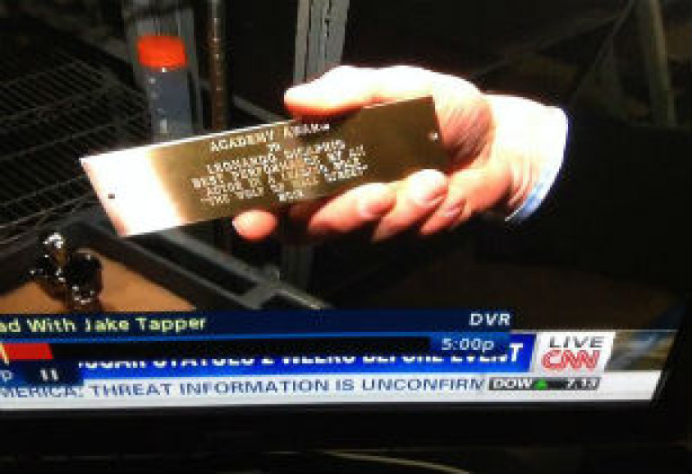 CNN confuses fans by showing Oscar statue engraving with DiCaprio's name