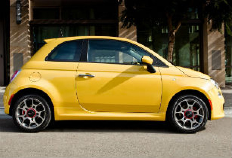 Fiat 500 - лидер среди малолитражек в Eвропе
