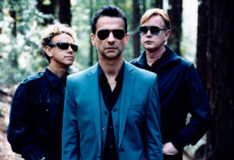 Depeche Mode отменили концерт в Киеве