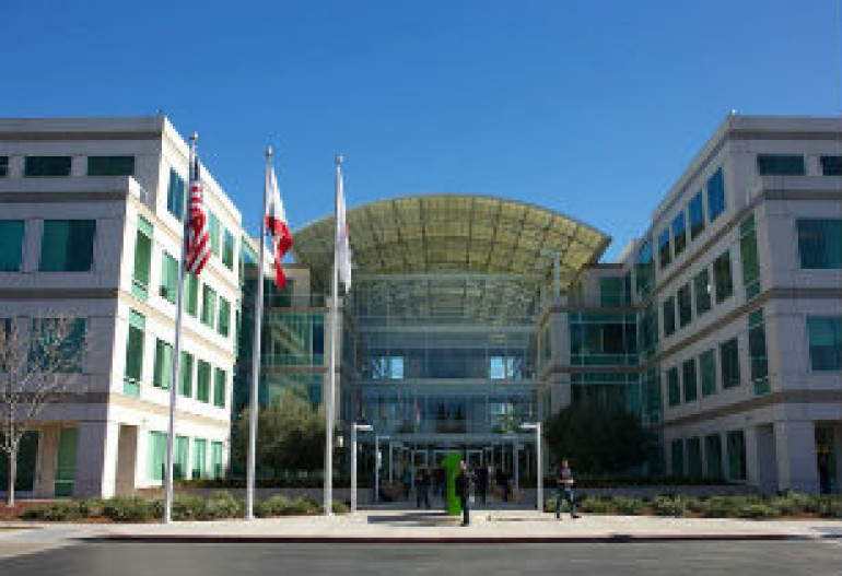 Apple намеревается ускорить производство, нанимая новых инженеров и менеджеров в Азии