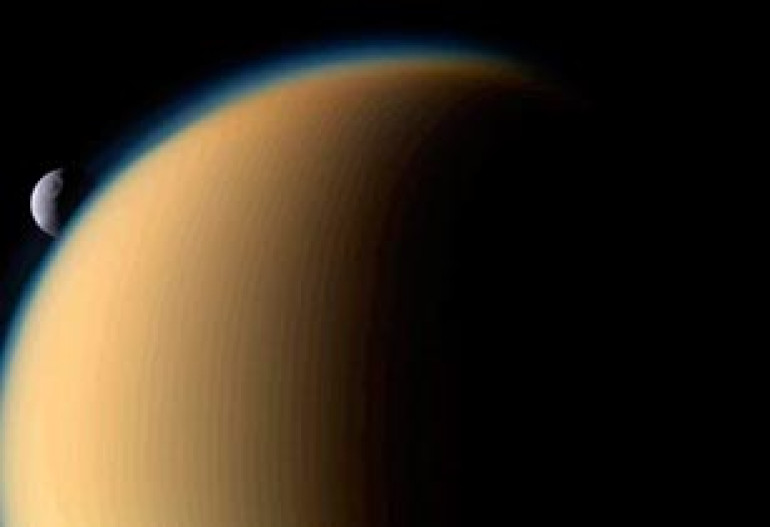 'Waves' detected on Titan moon’s lakes