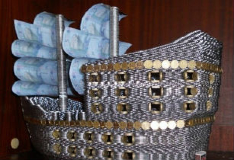 Young Ukrainian builds miniature frigate with 17,000 coins