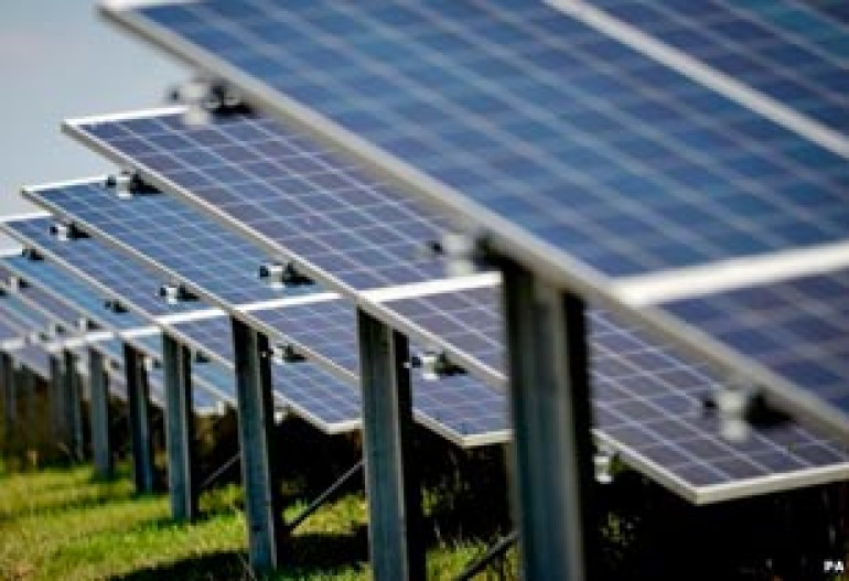 Global dip in renewable energy investment