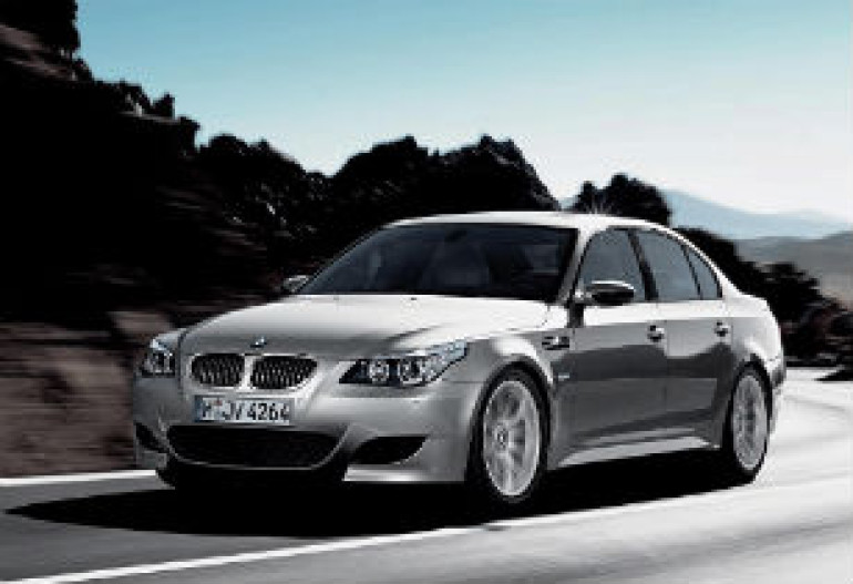 BMW отзывает около 500 тыс. автомобилей в США и Китае 