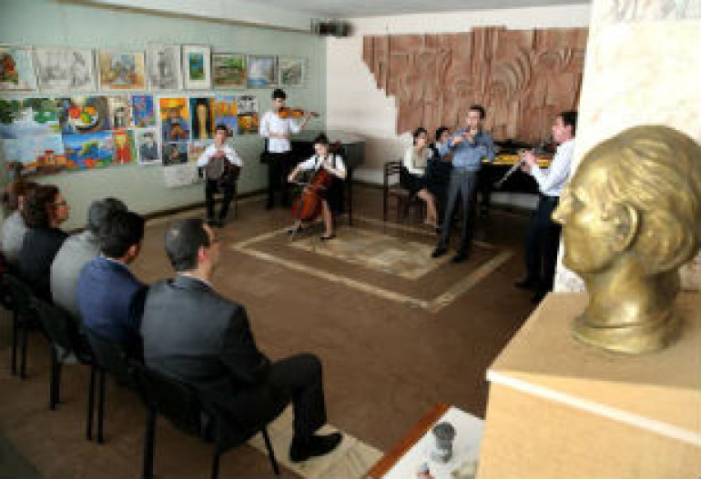 Yerevan schools hold events on Francophonie Days