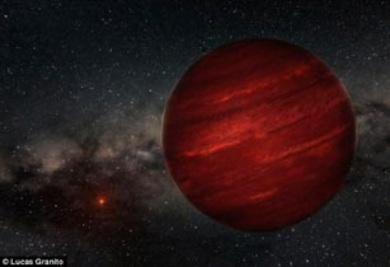Is this longest year in universe? Bizarre planet takes 80,000 Earth years to orbit its sun