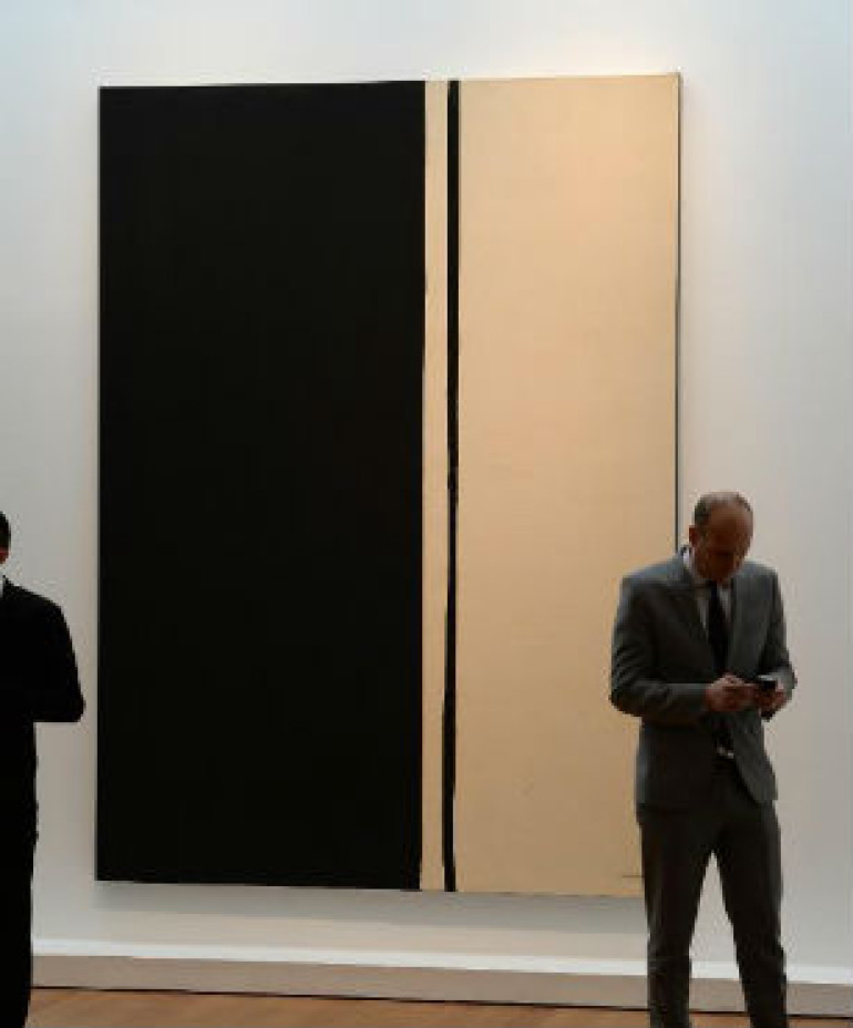 На торгах Christie's картина Ньюмана была продана за рекордные $84,2 млн