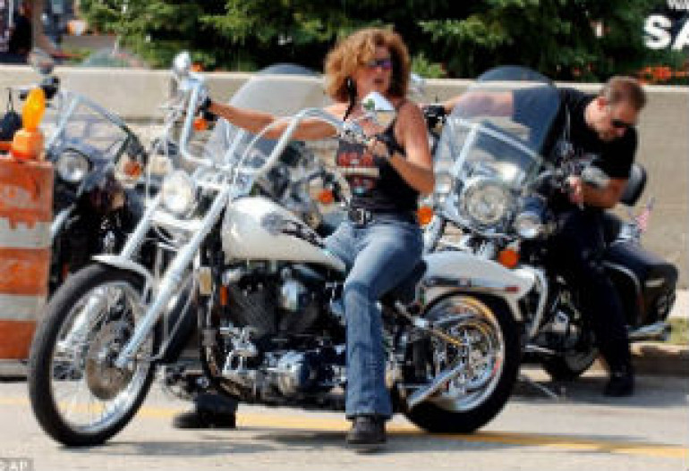 Harley Davidson-ը մոտոցիկլետի 2 նոր մոդել է ներկայացրել կանանց համար (լուսանկարներ)