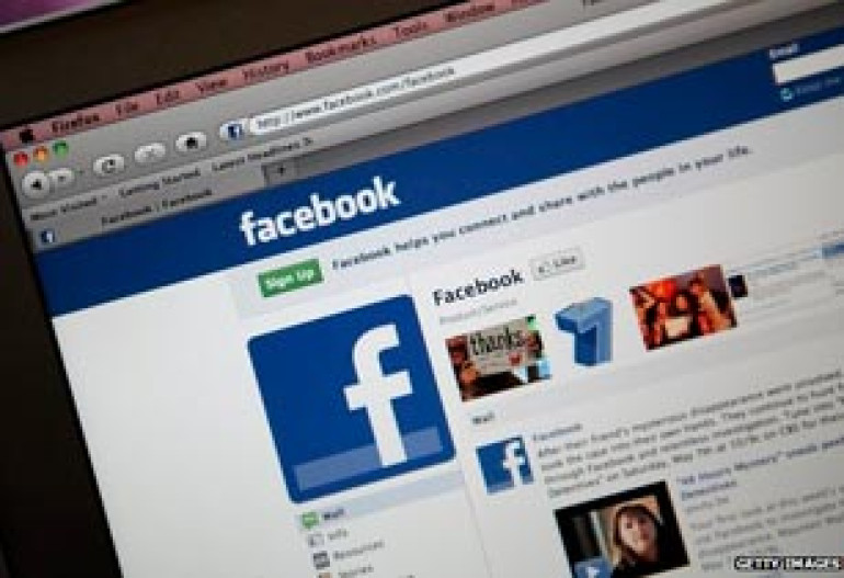 Facebook launches new image messaging app