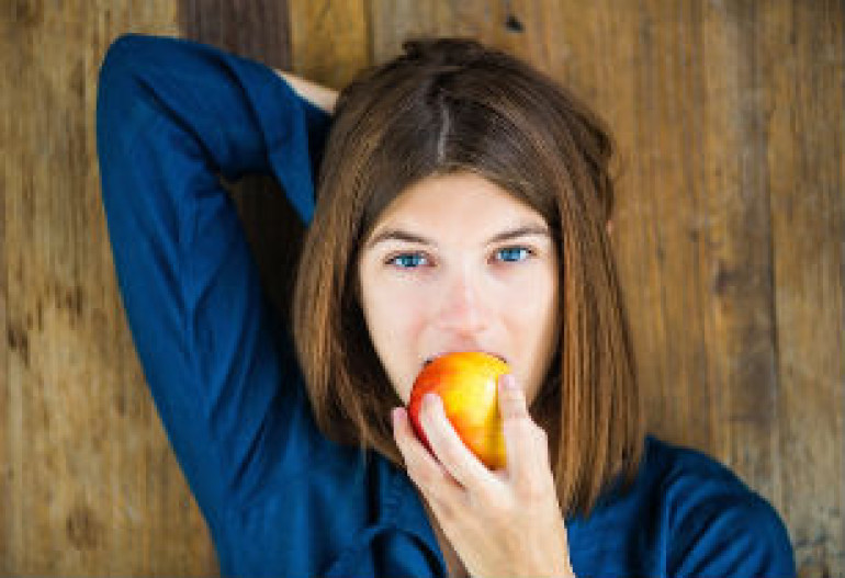 Women’s sex lives can be boosted by apples, scientists find